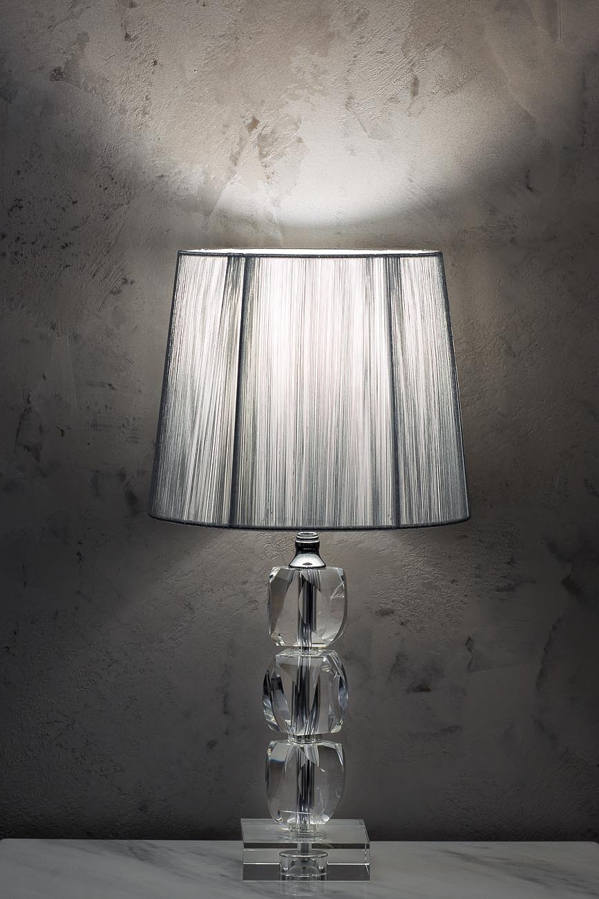 Светильник настольный «хрустальный» с серебристым абажуром 2