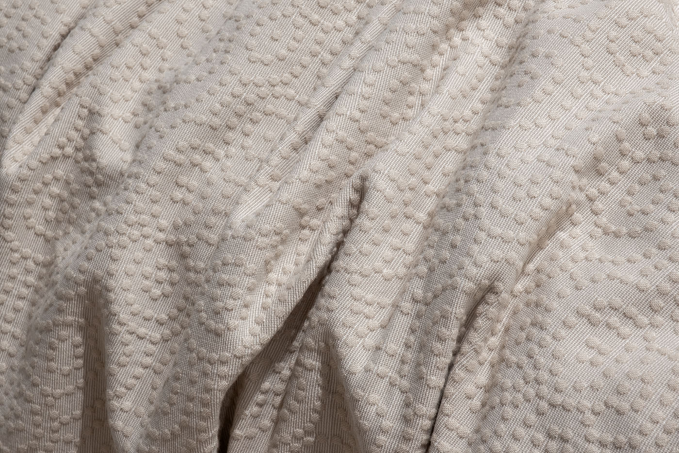 Покрывало «Иллюзия» 180х230см бежевое 3