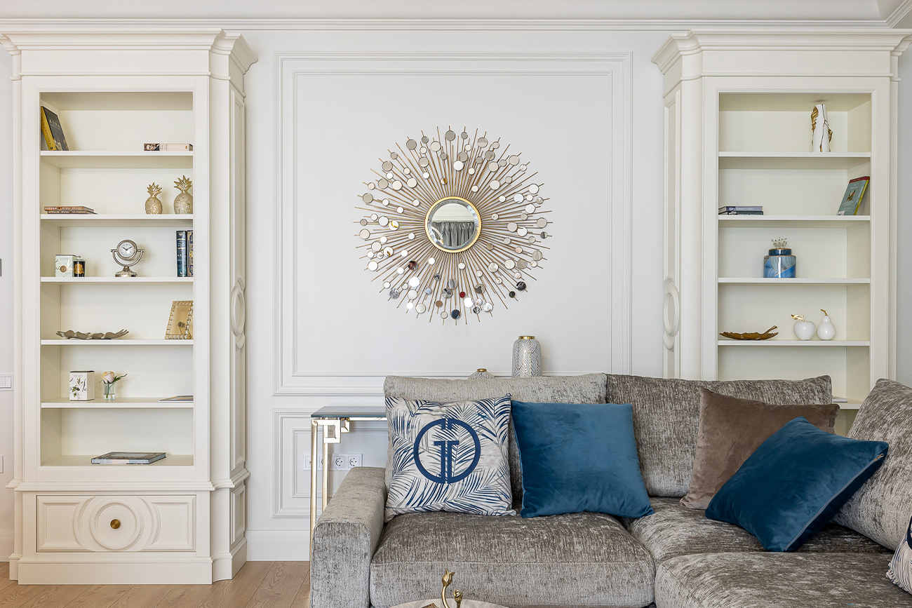 Зеркало декоративное 3