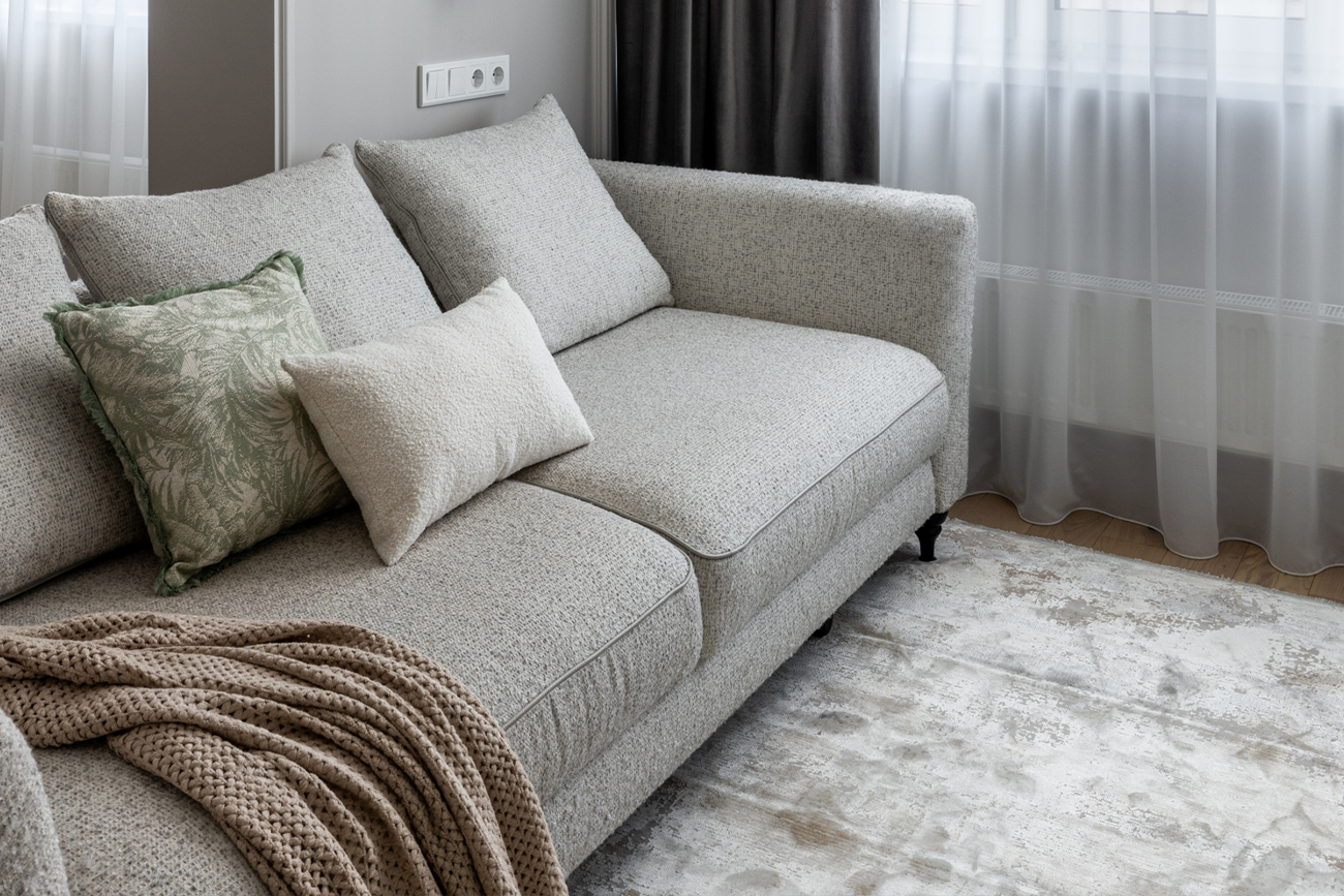 Диван Sorrento 230М трехместный раскладной светло-бежевый с кантом 9