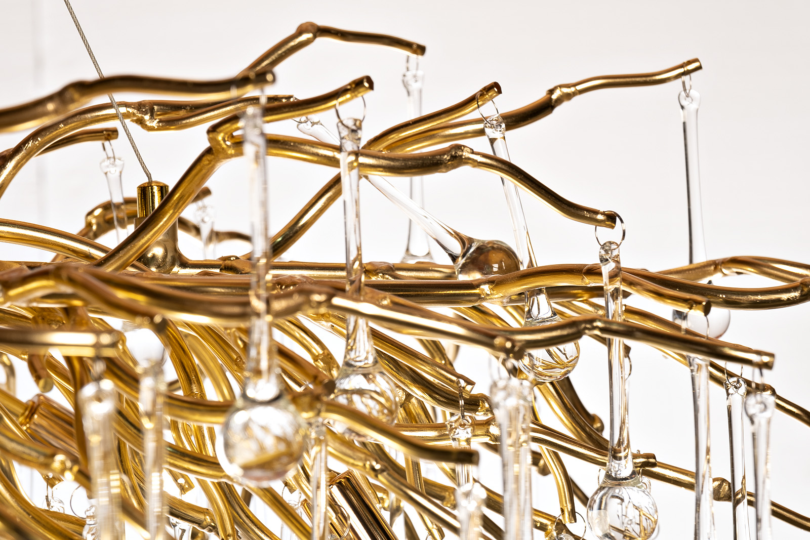 Люстра подвесная «Капли» золото 3