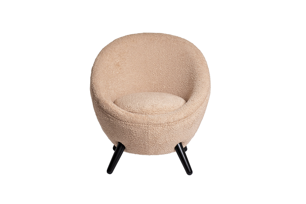 Кресло розовое искусственный каракуль 1