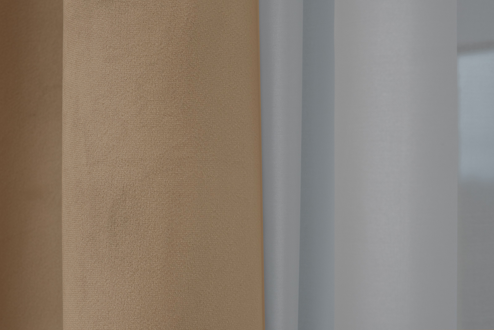 Портьера Silky 275х260см димаут бежевая 3