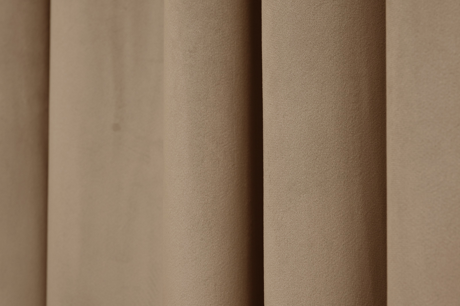 Портьера Силки (Silky) 275х260см димаут бежевая 2