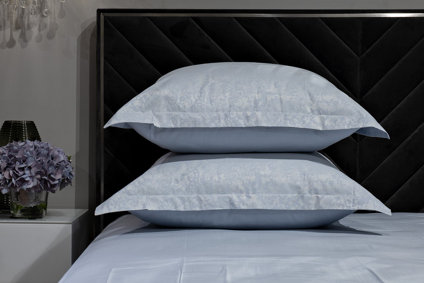 Комплект постельного белья «Илария» голубой 220х200см с наволочками 50х70см 5