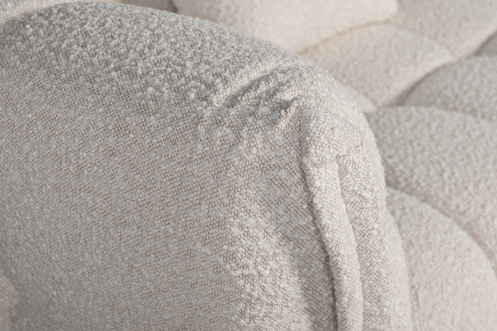 Диван Прато (Prato) трехместный букле белый 4