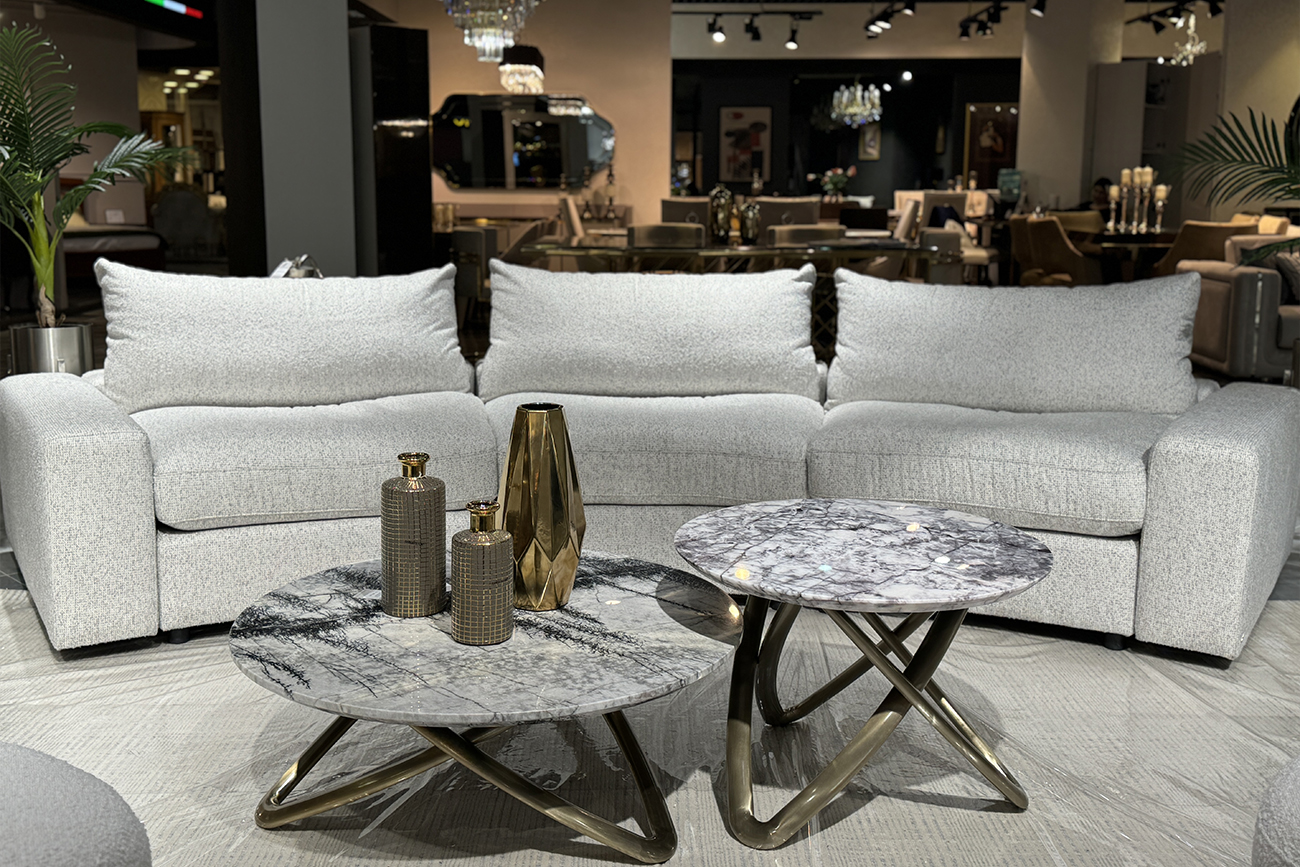 Стол журнальный мраморный белый 8