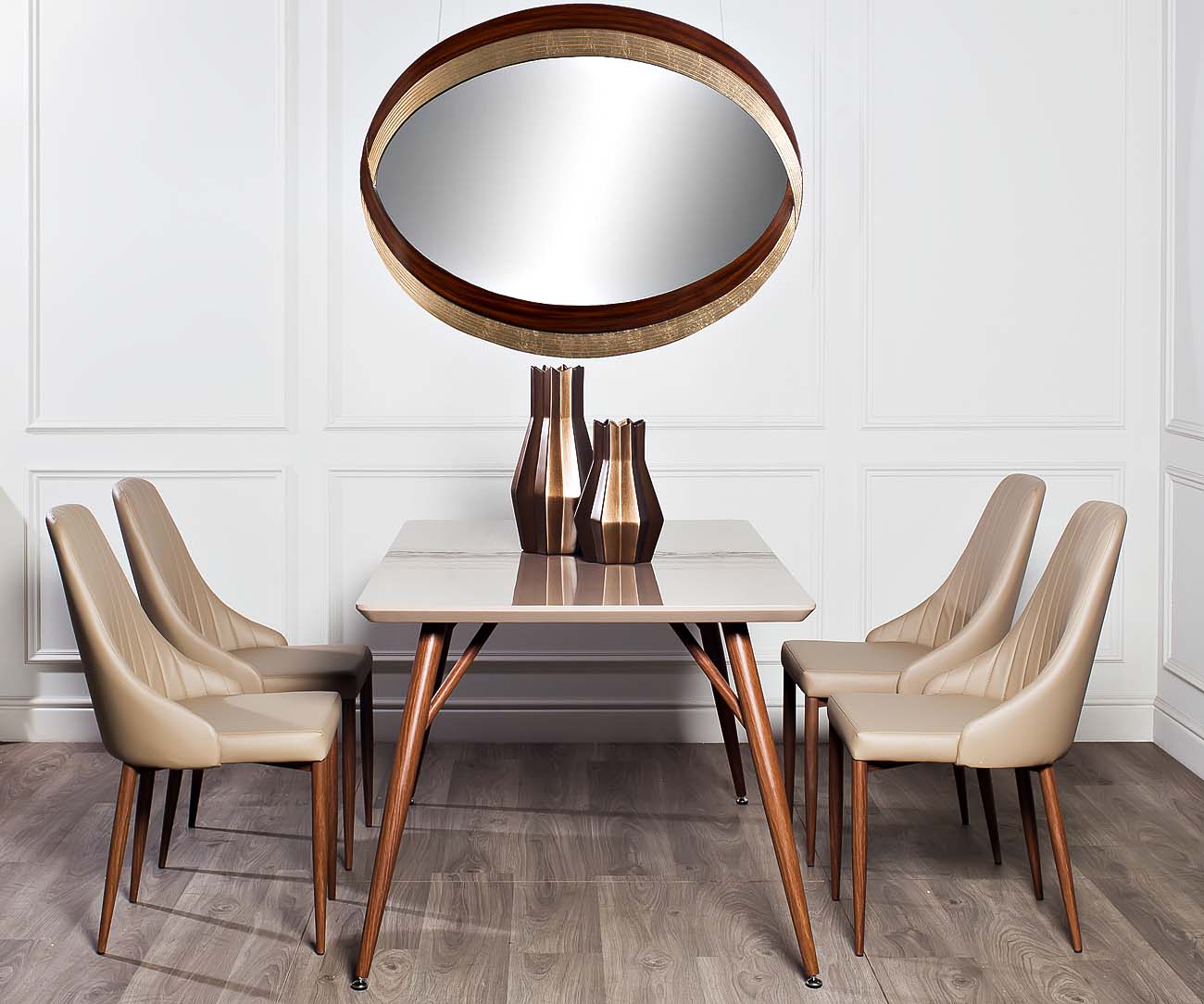 Стул бежевый 7