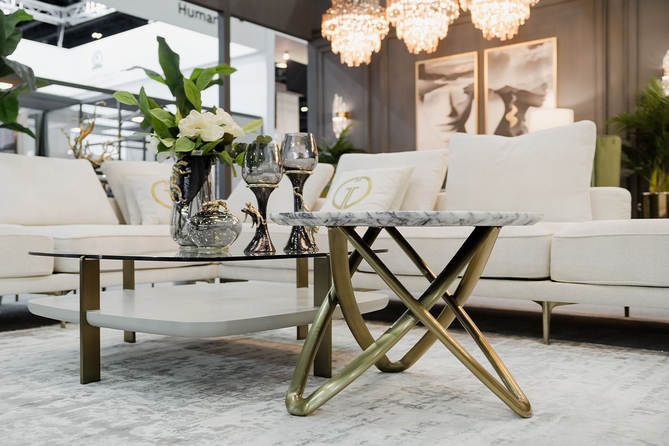 Стол журнальный мраморный белый 6