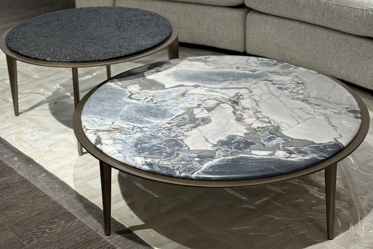 Стол журнальный круглый мраморный 4