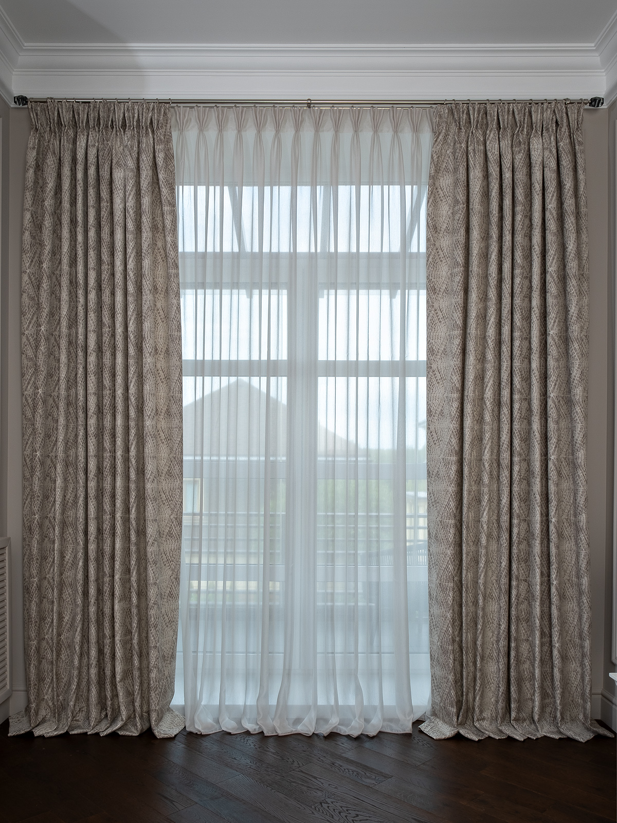 Портьера Серпенте (Serpente) 275х260см золотая 1