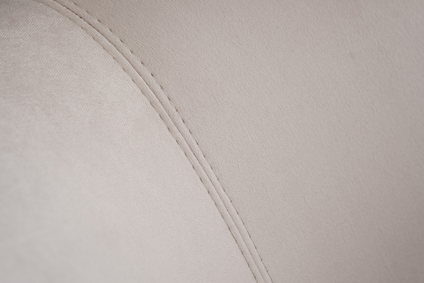 Кровать Сиена(Siena) велюровая бежевая 5