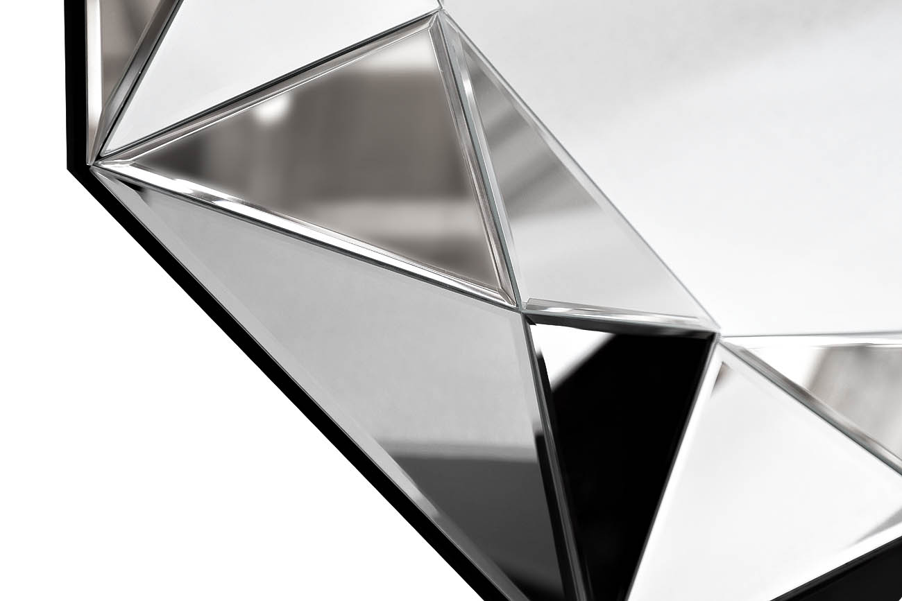 Зеркало с объемной зеркальной рамой 2