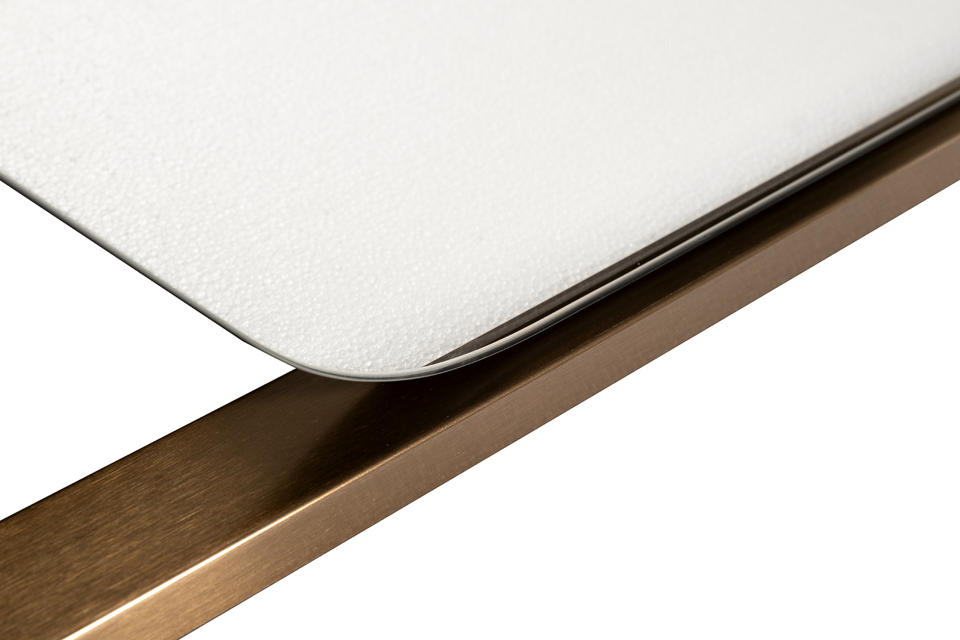 Зеркало декоративное абстрактной формы 2