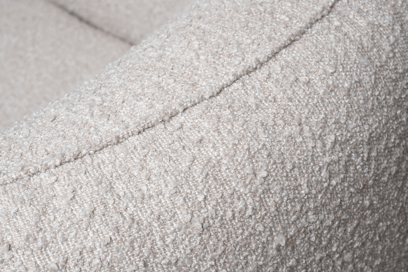 Кресло Тулон(Toulon) букле бежевое 6