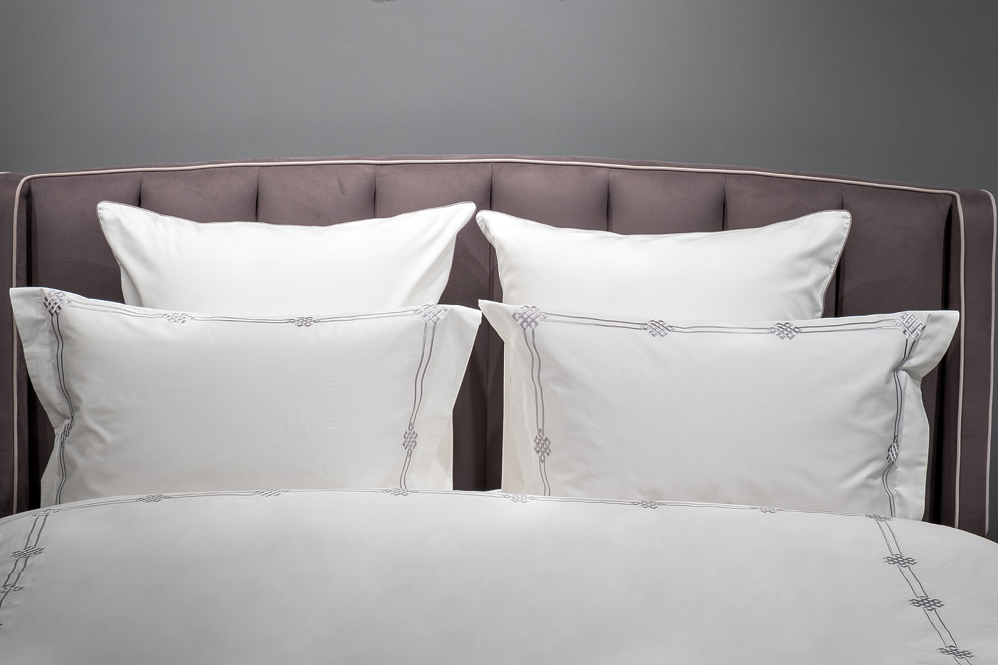 Комплект постельного белья «Арктик» с вышивкой евро 220х200см 3