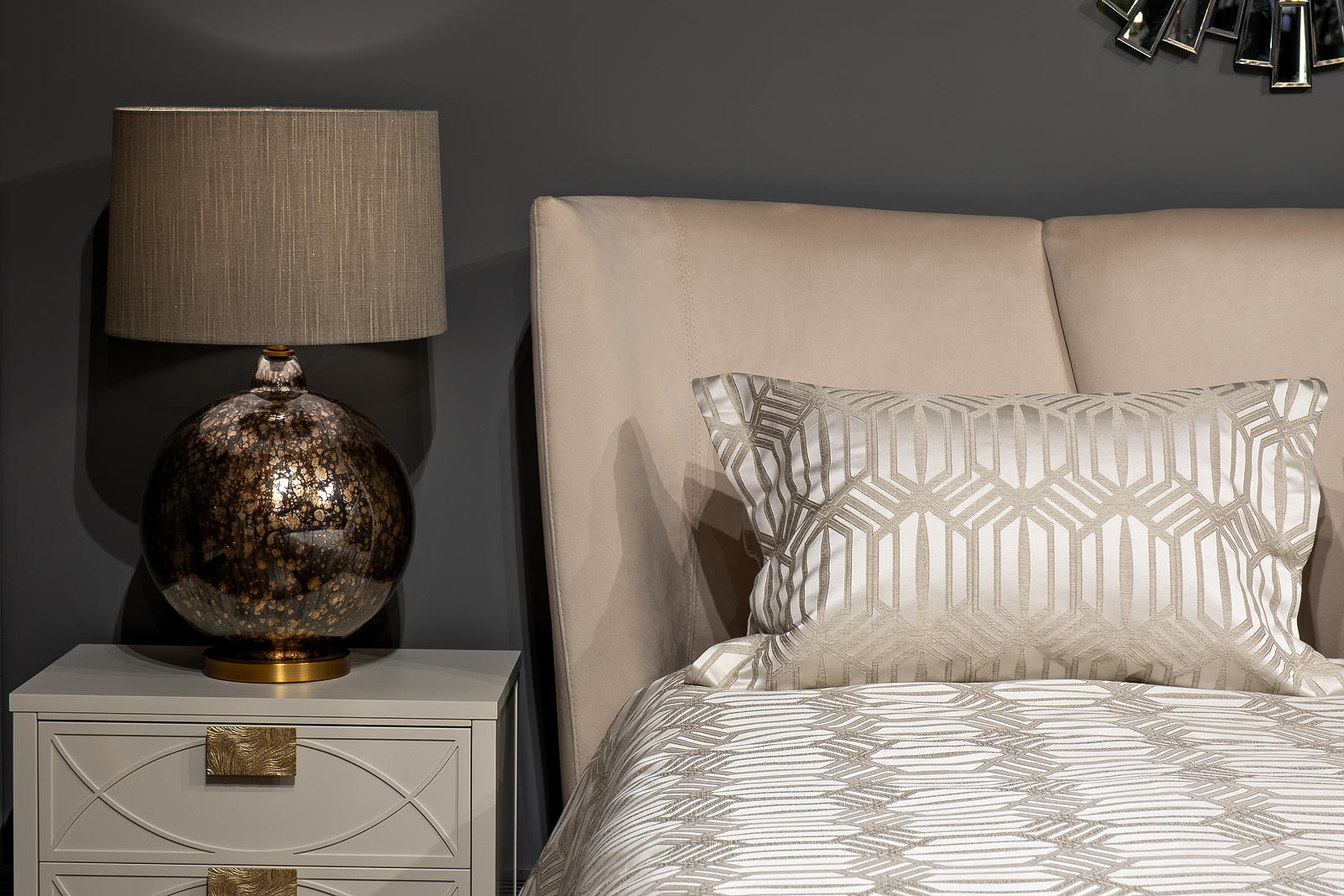 Комплект Artdeco покрывало с двумя наволочками 5