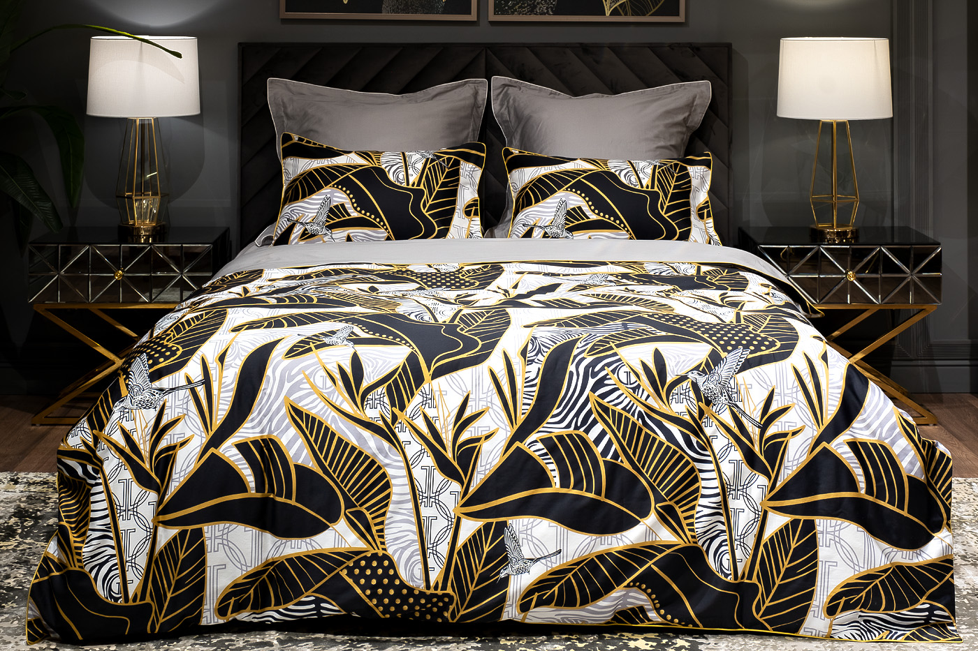 Комплект постельного белья «Тропики» золото/серый полуторный с наволочками 50х70см 1