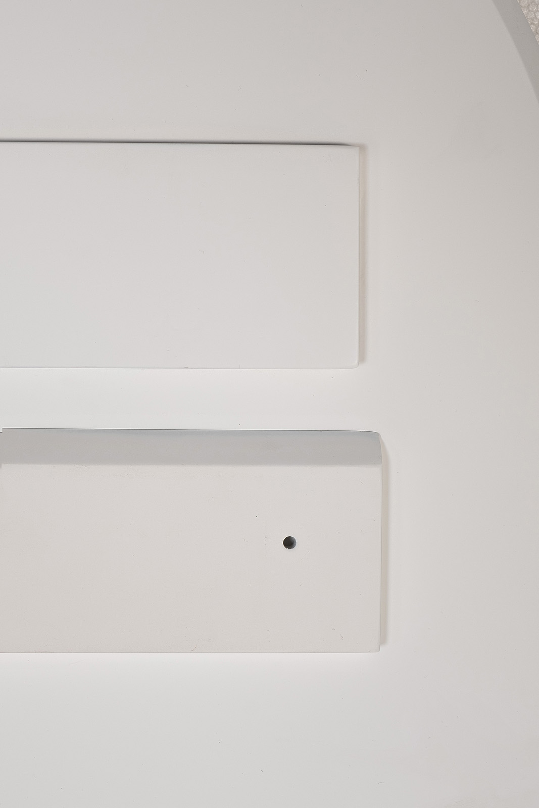 Зеркало настенное овальное 3