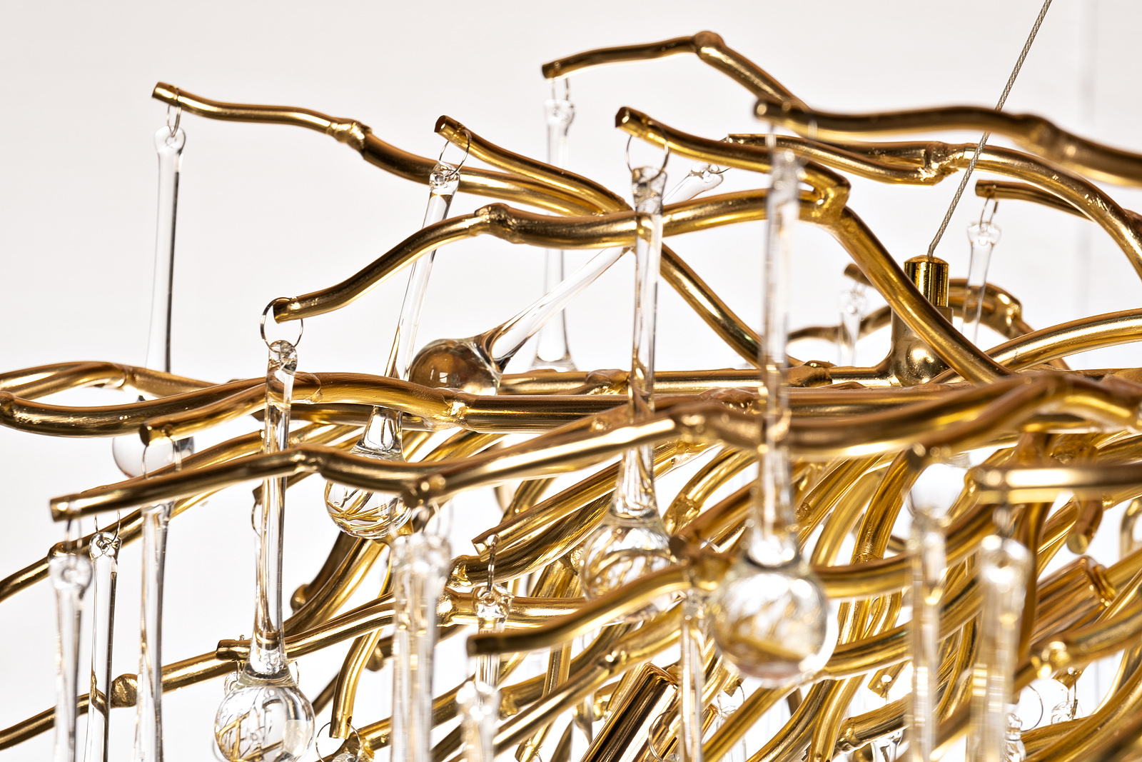Люстра подвесная «Капли» круглая золото 3