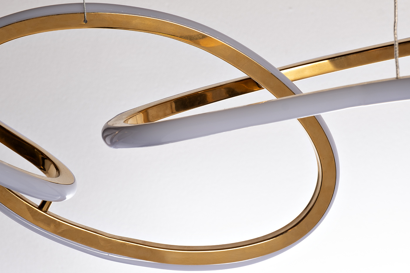 Люстра подвесная Flow золотая 2