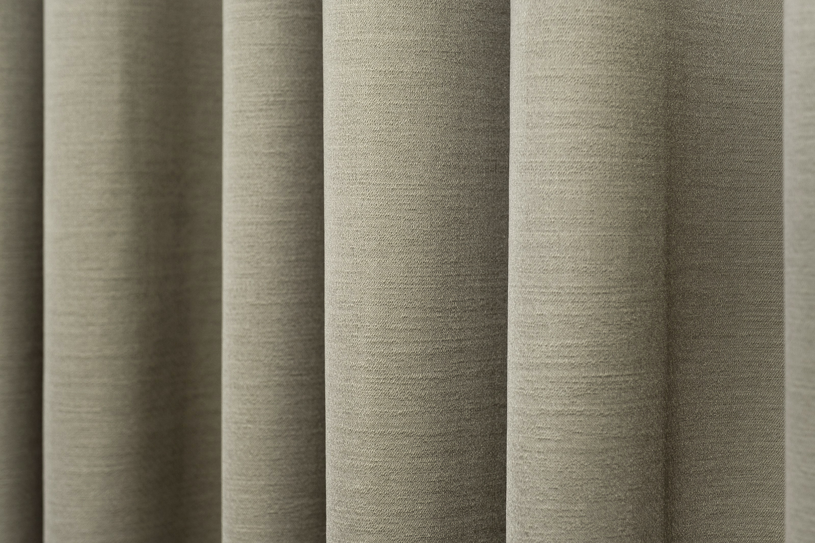 Портьера EUPHORIA 275х260см оливковая 2