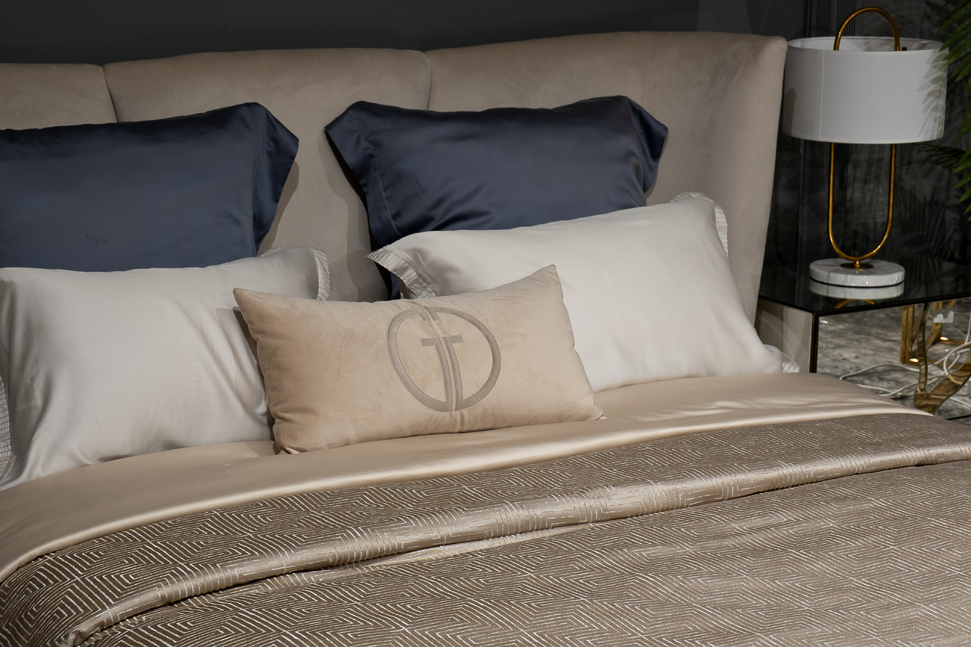 Покрывало Глянец (Gloss) 260х260см бежевое 5