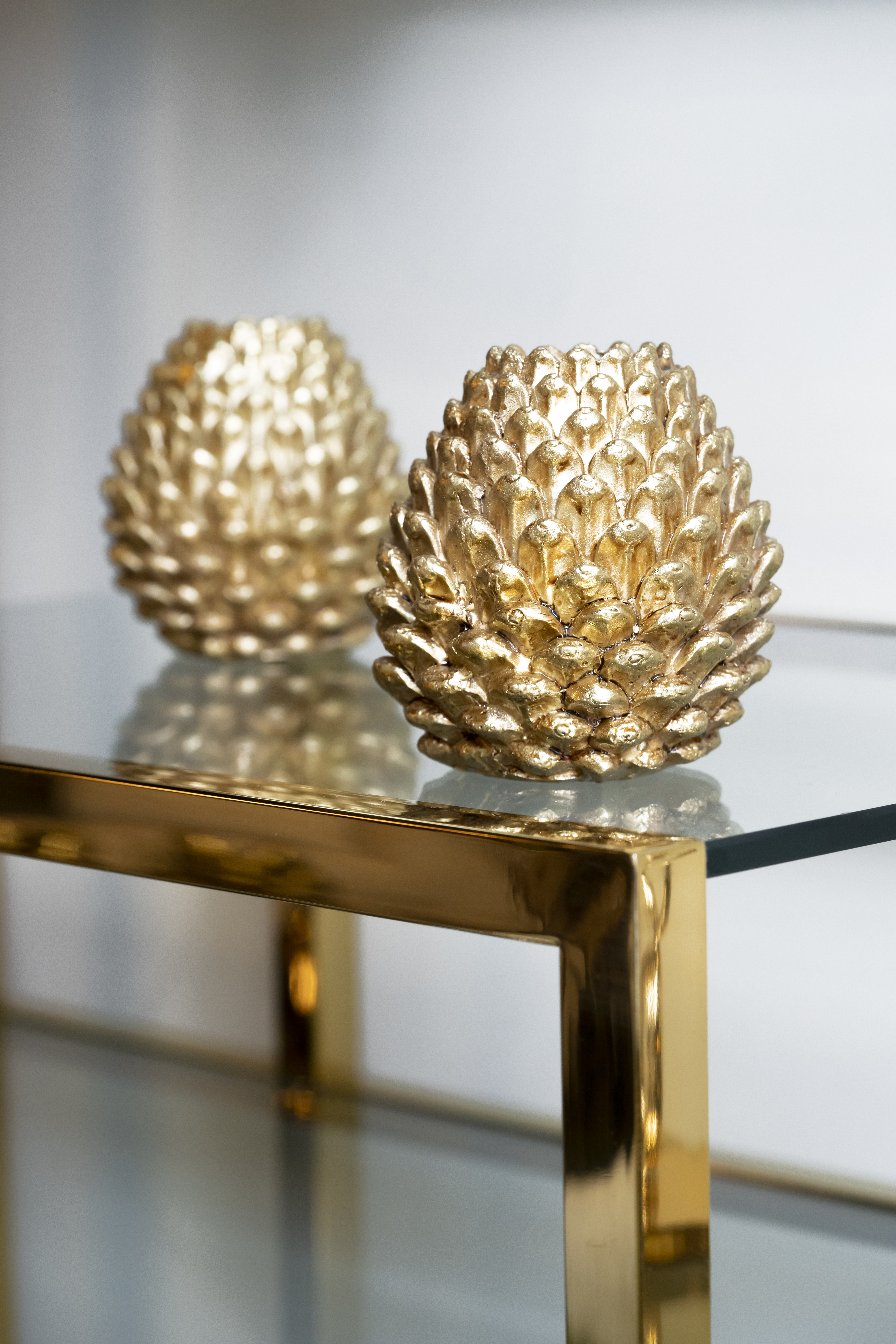 Подсвечник «Шишка» золотой 2