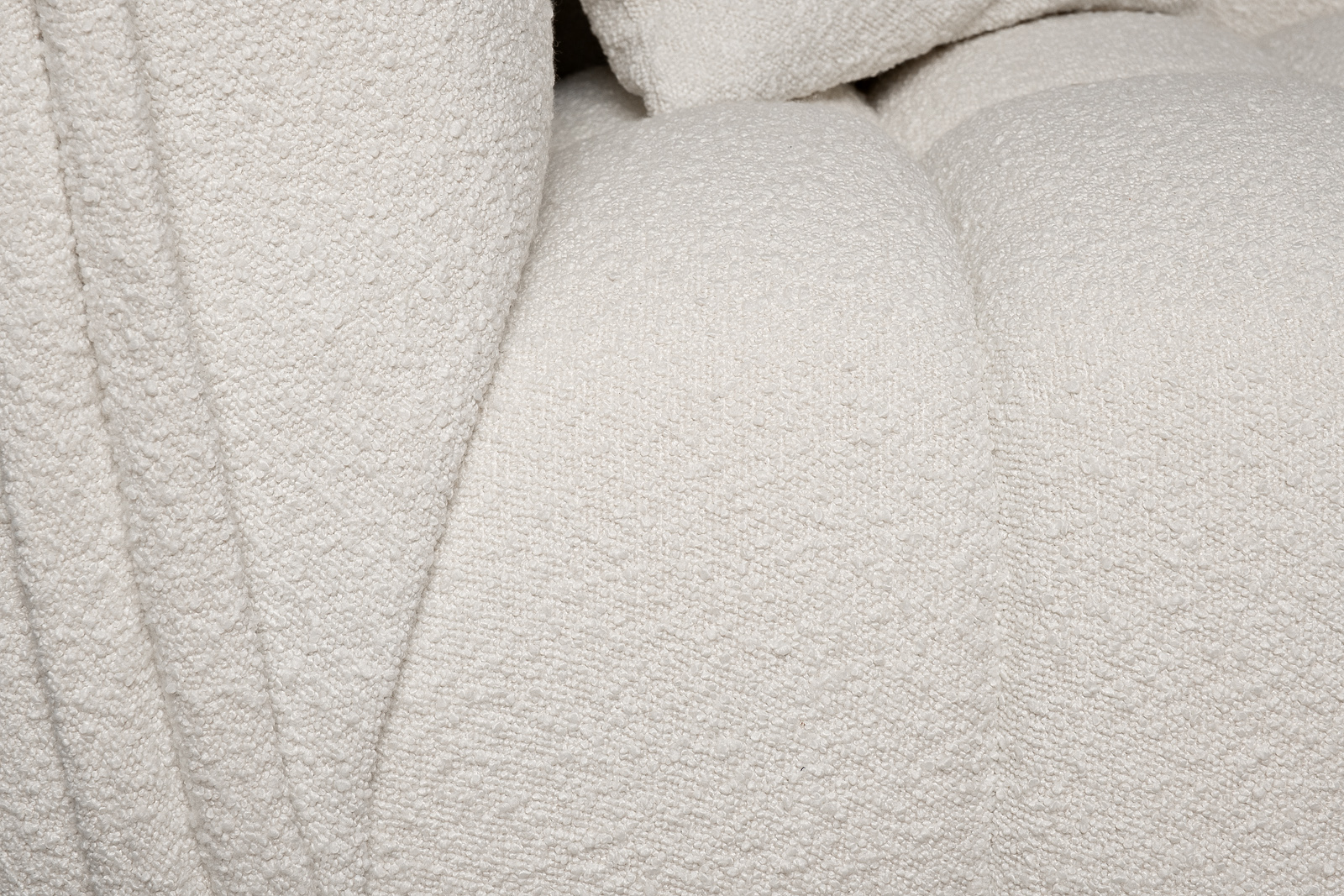 Диван Prato двухместный букле экрю 6