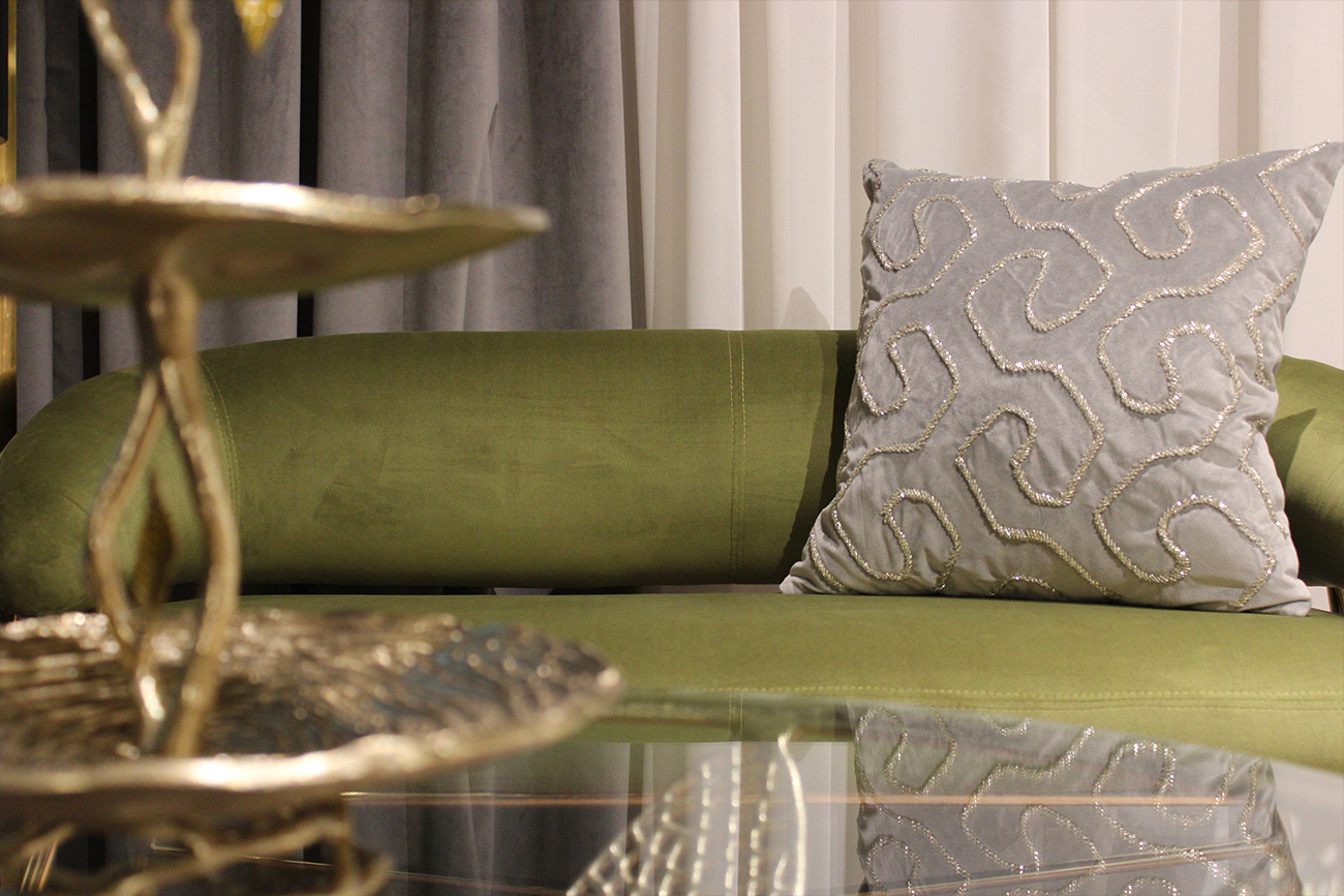 Подушка декоративная с бисером «Этника» серебро 3