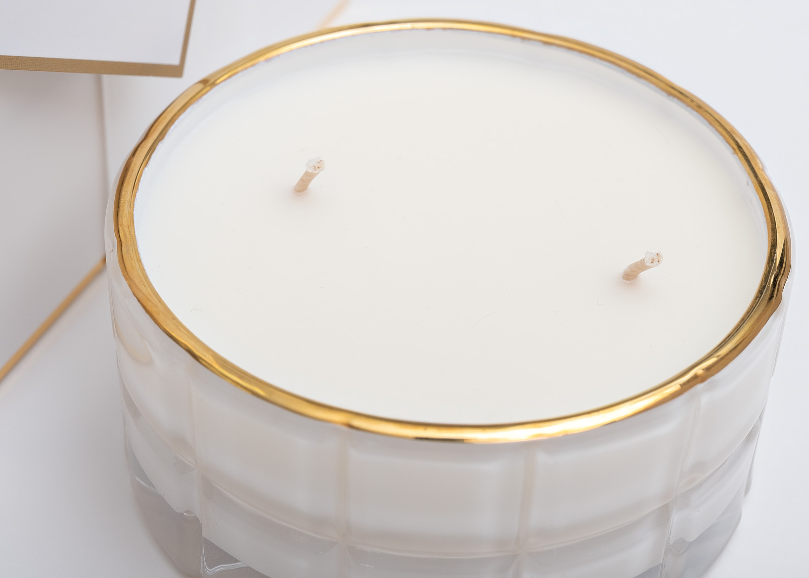 Свеча ароматическая Jasmin Flower Tea в стакане в упаковке 3