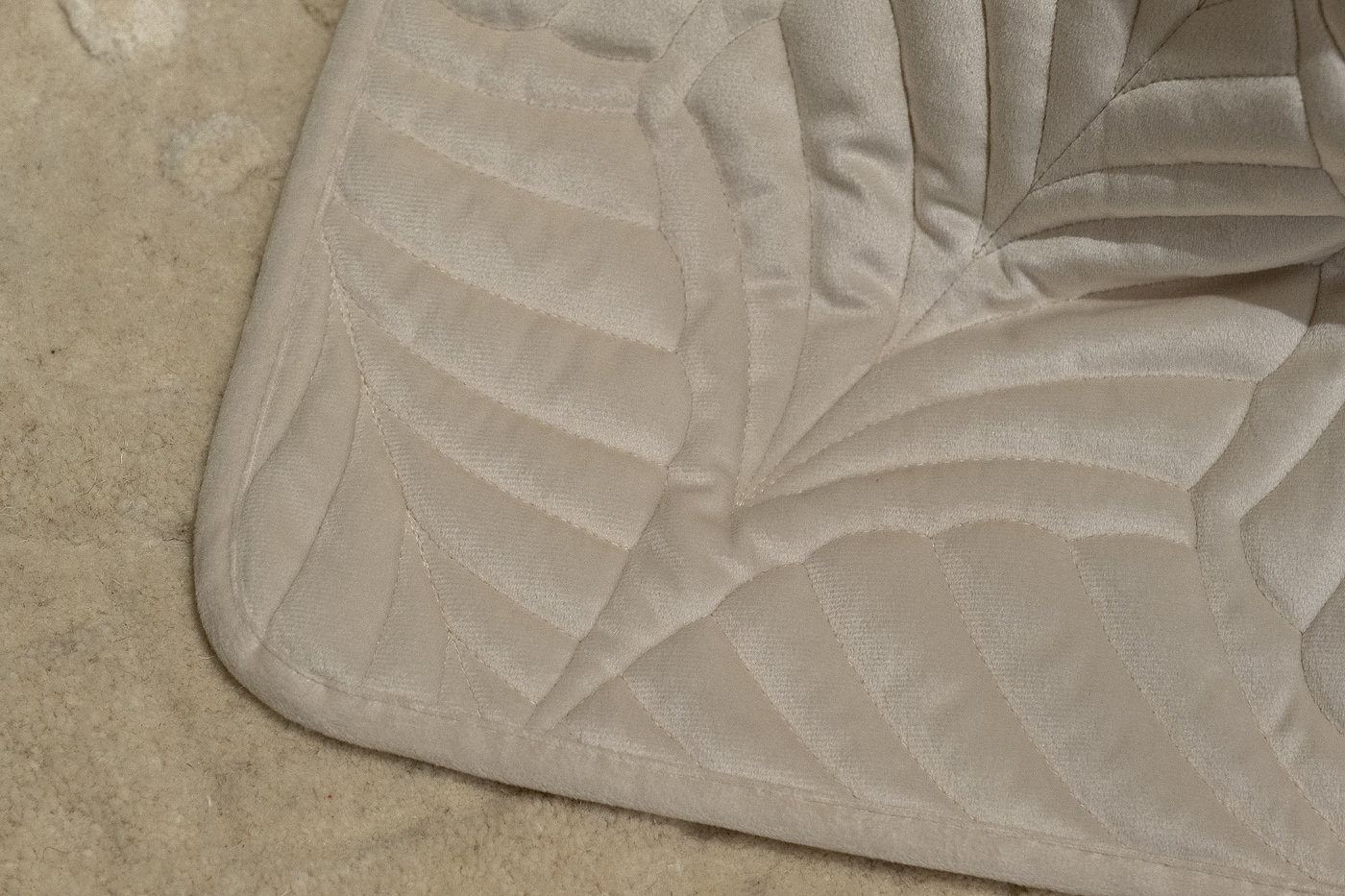 Покрывало «Флора» 180х230см кремовое 7