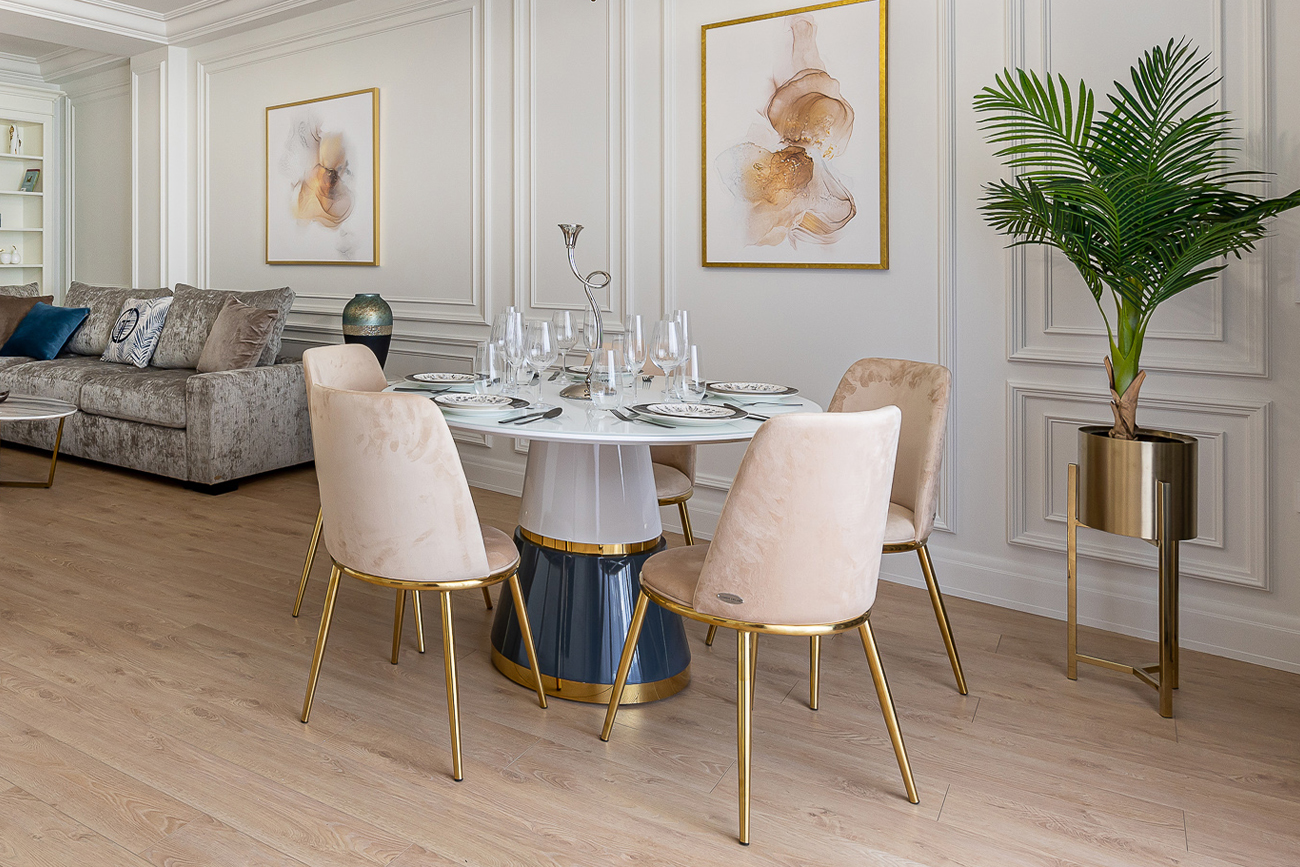 Кашпо металлическое на подставке (золото) 4