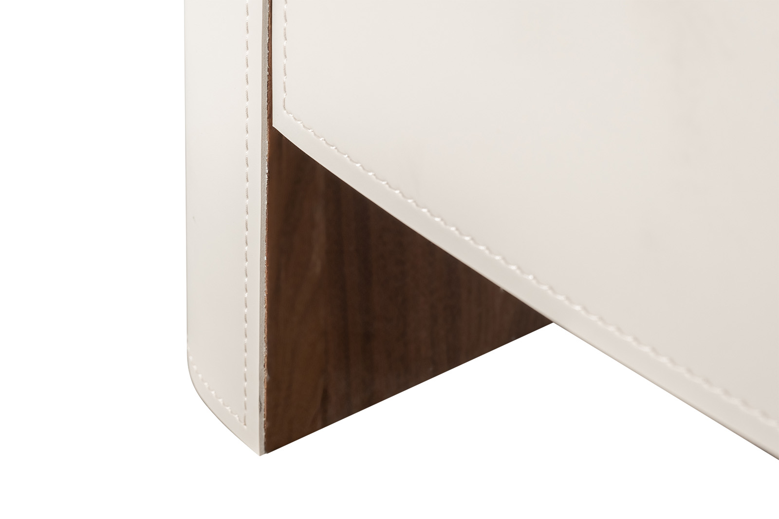 Тумбочка с 2мя ящиками светлая 6