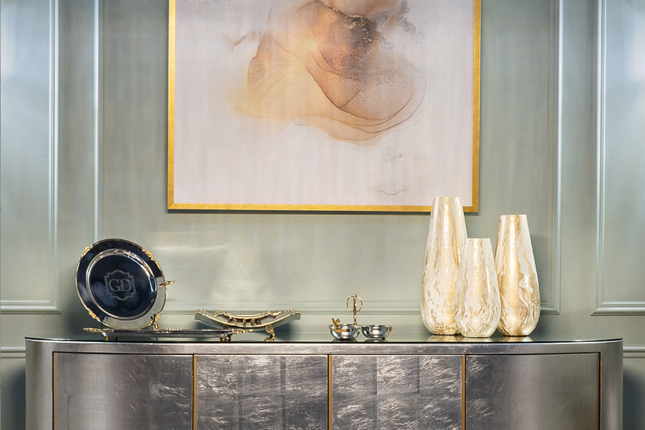 Ваза стеклянная золотисто-бежевая 2