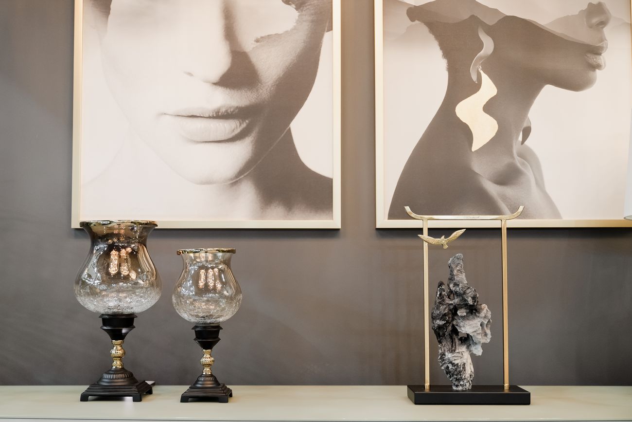 Декор настольный «Птица над скалой» 4