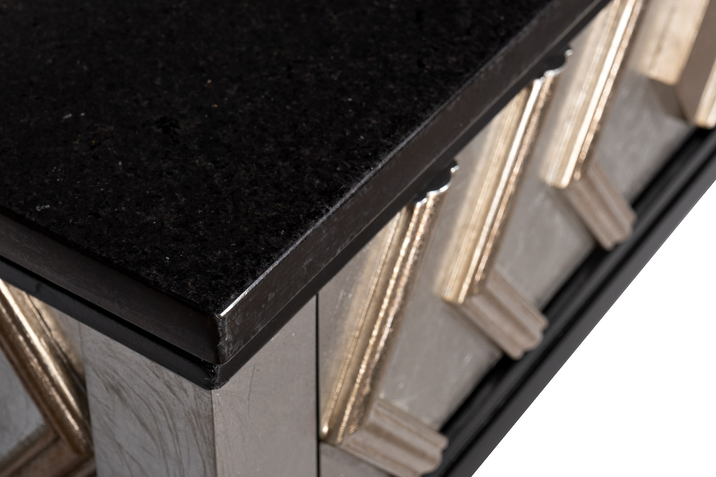 Консоль с выдвижными ящиками 6