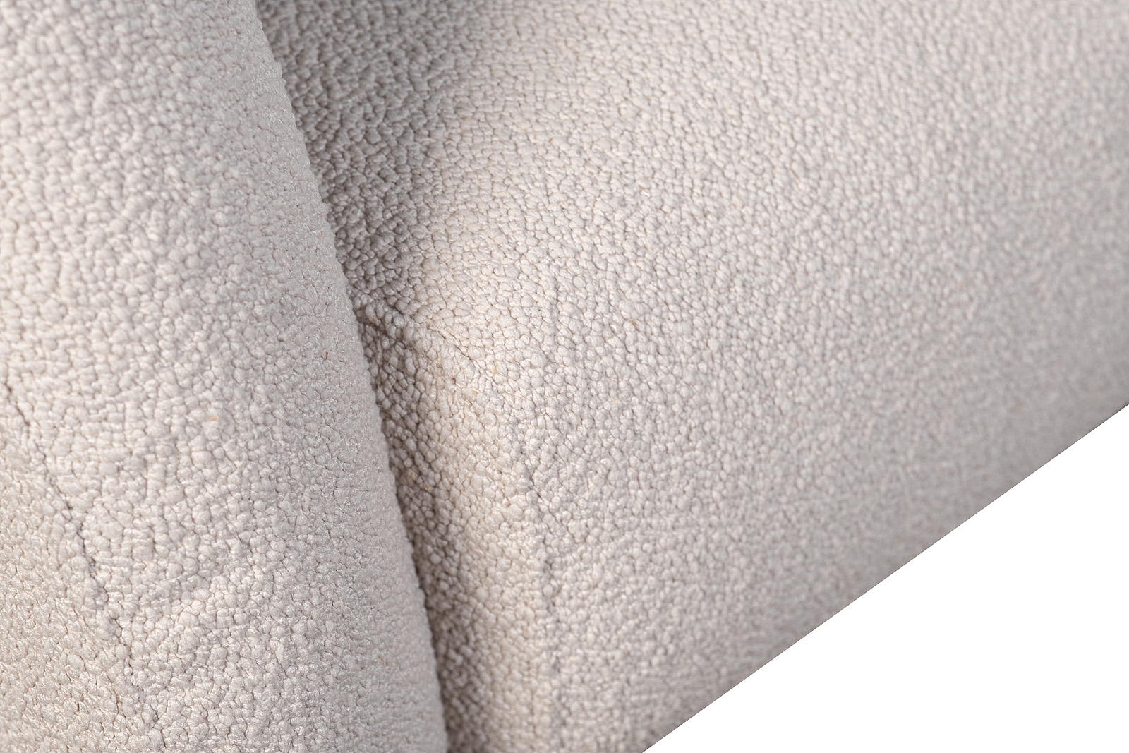 Кресло букле бежевое 5