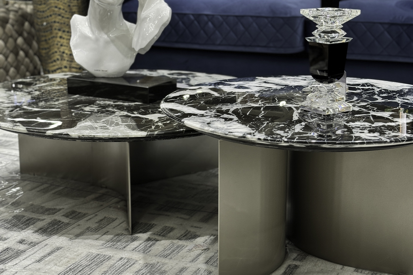 Стол журнальный искусственный мрамор черный 7