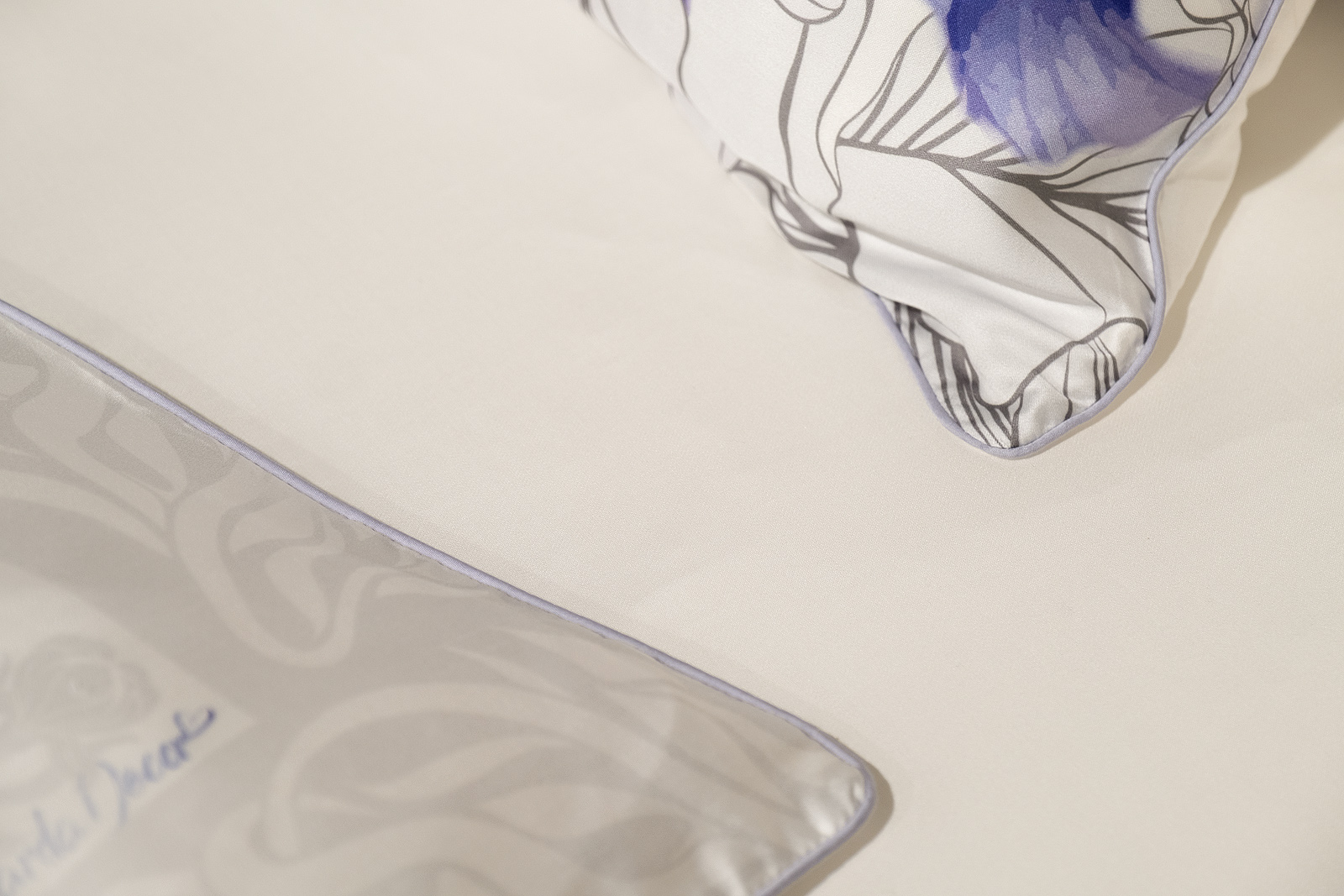 Простыня тенсель 240х250см белая 5