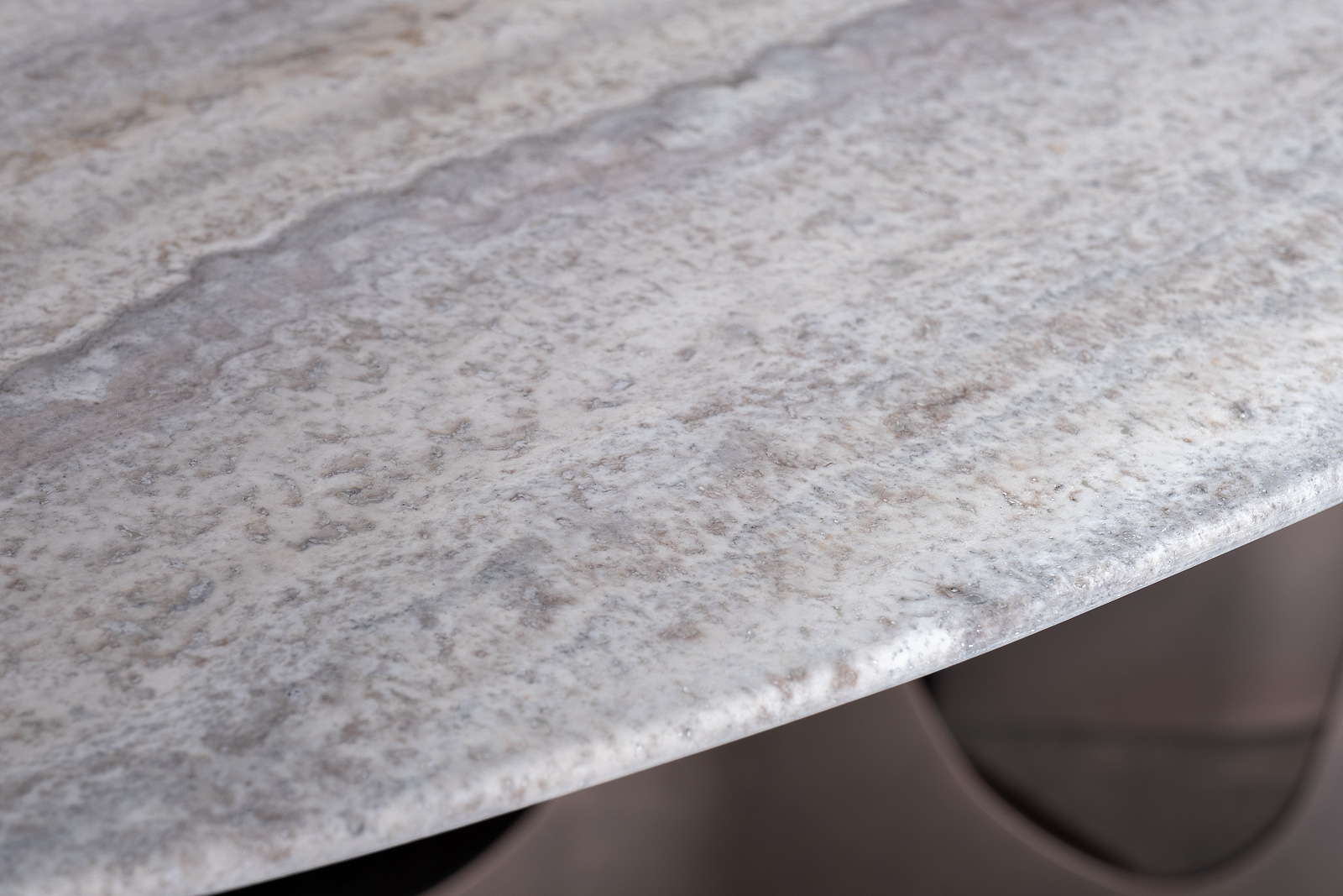 Стол обеденный Travertine 3