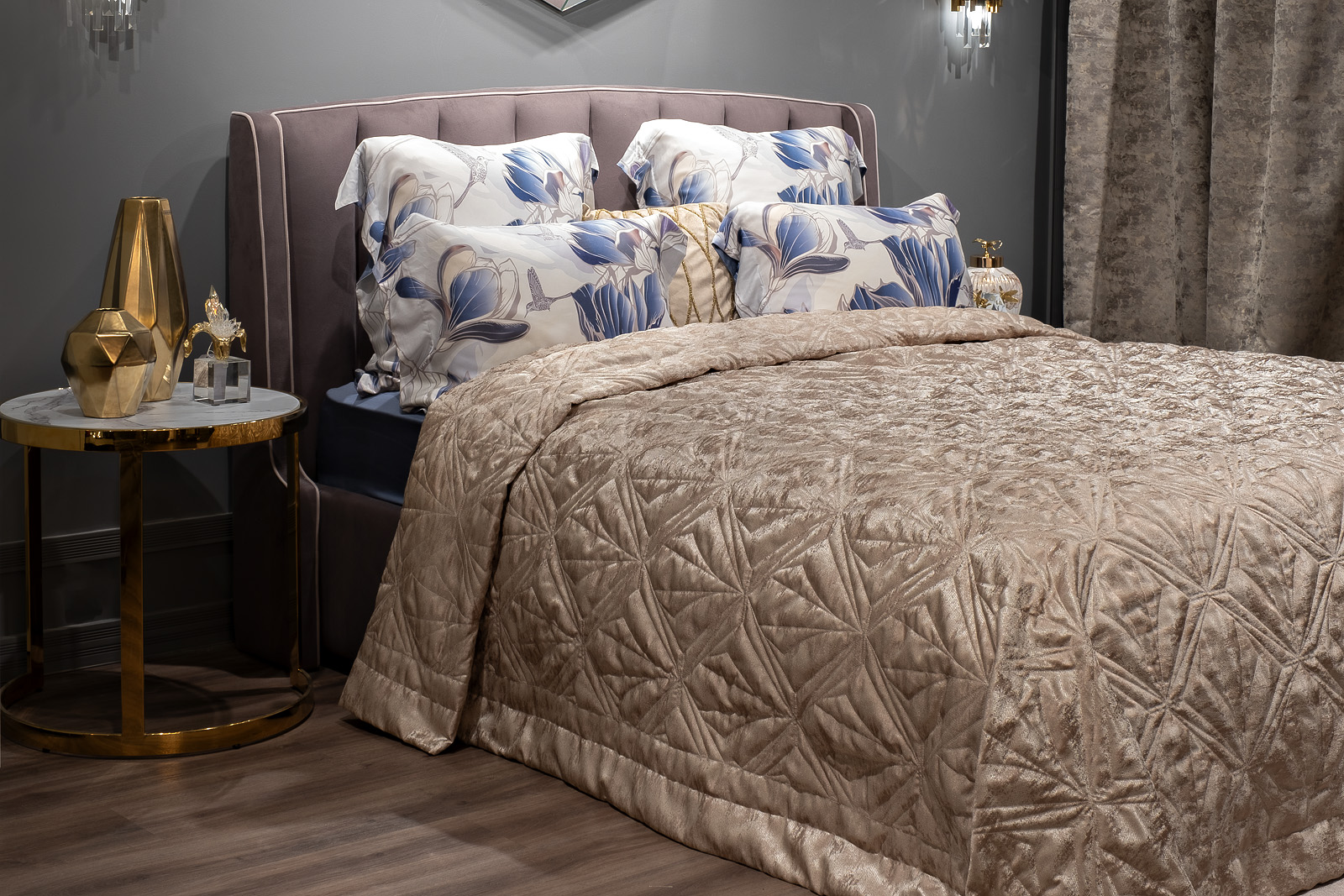 Покрывало Хьюстон (Houston) Кристалло 260х260см со стежкой 2