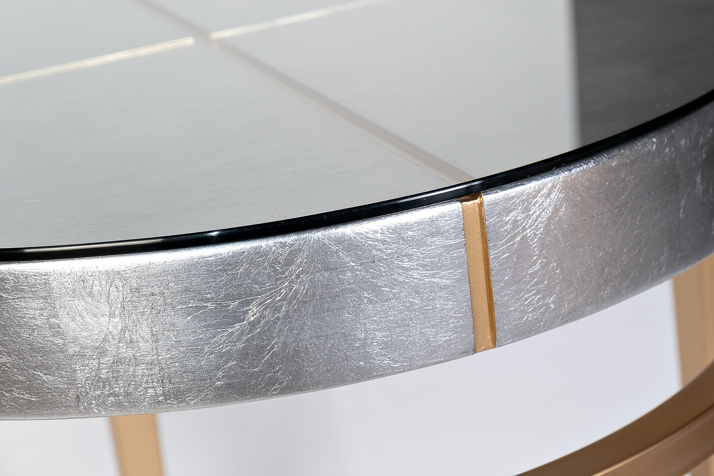 Столик журнальный Futuro серебристый 2