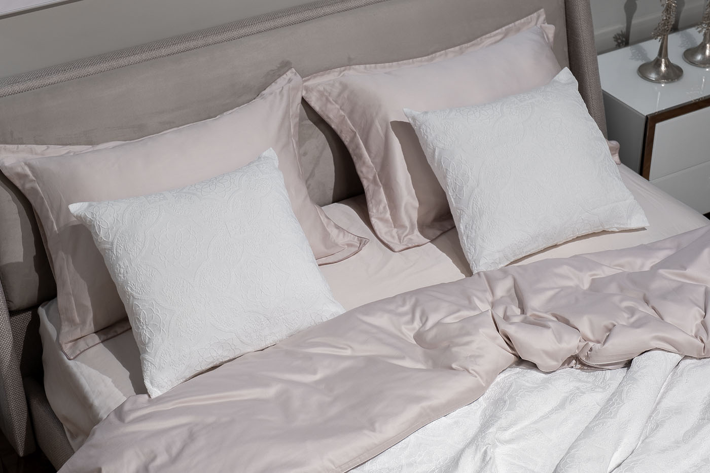 Наволочка декоративная «Тиара» 50х50см белая 2