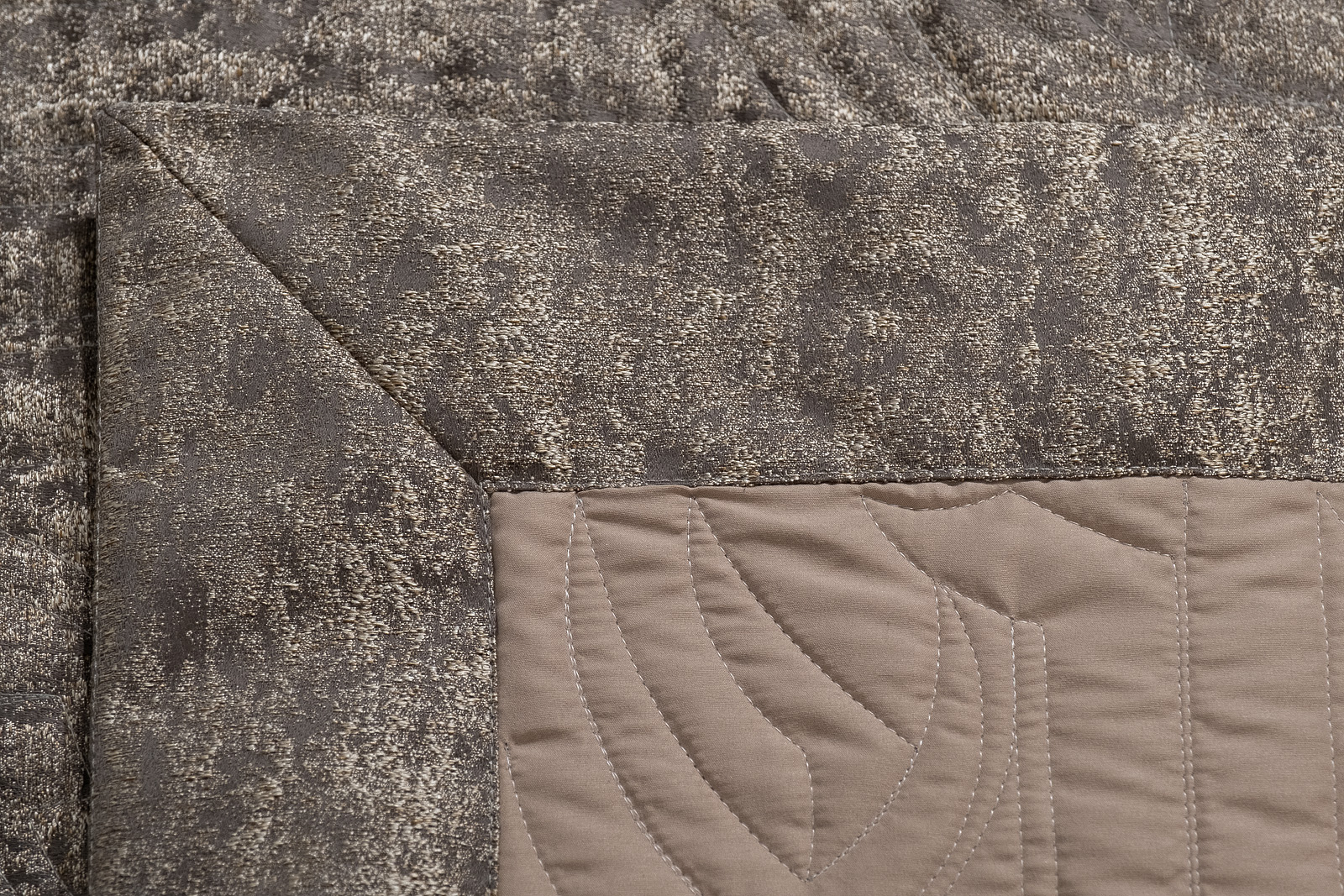 Покрывало Каската (Cascata) Фортуна 260х260см со стежкой 6