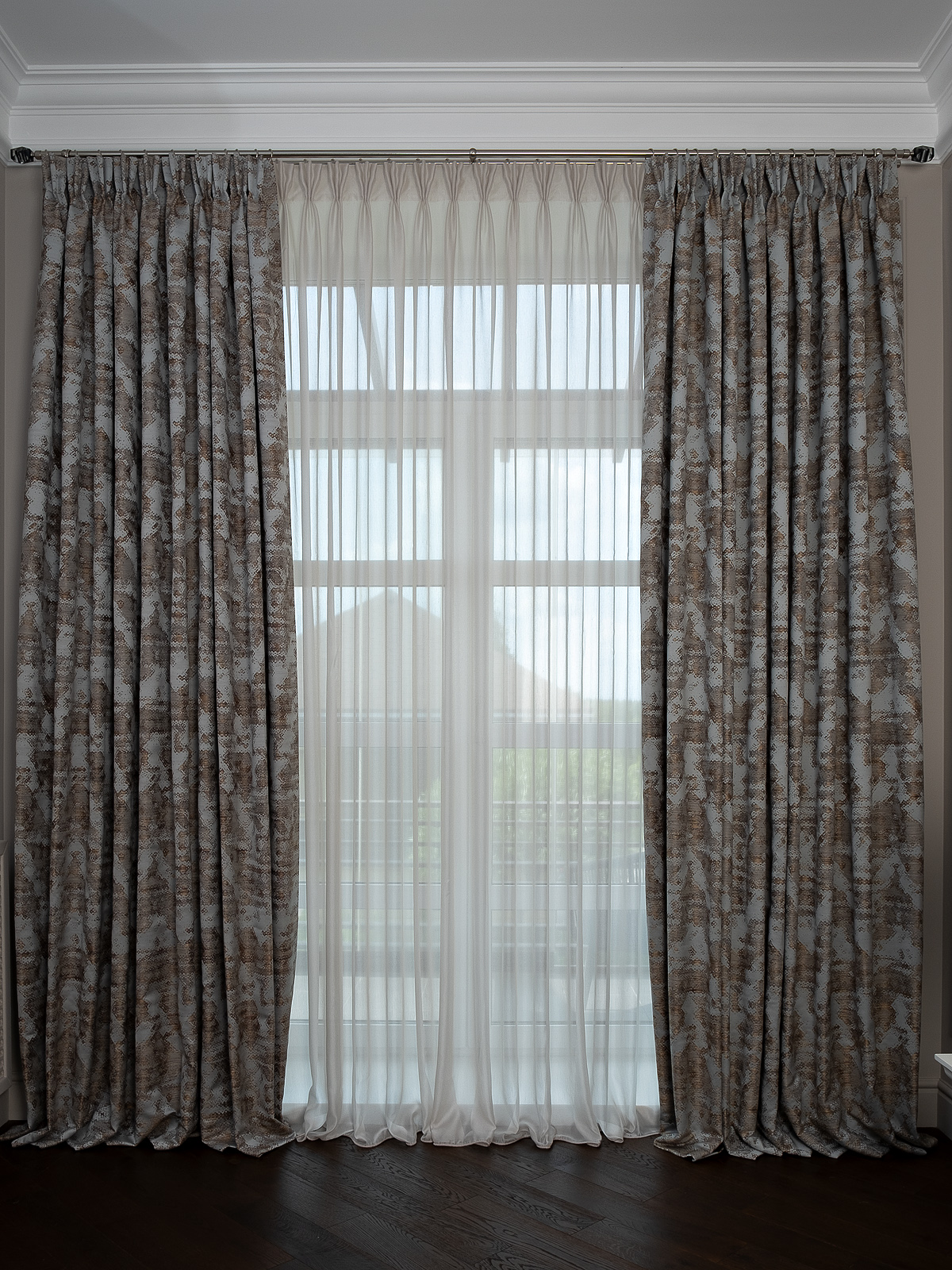 Портьера Bromley 275х260см голубая 2