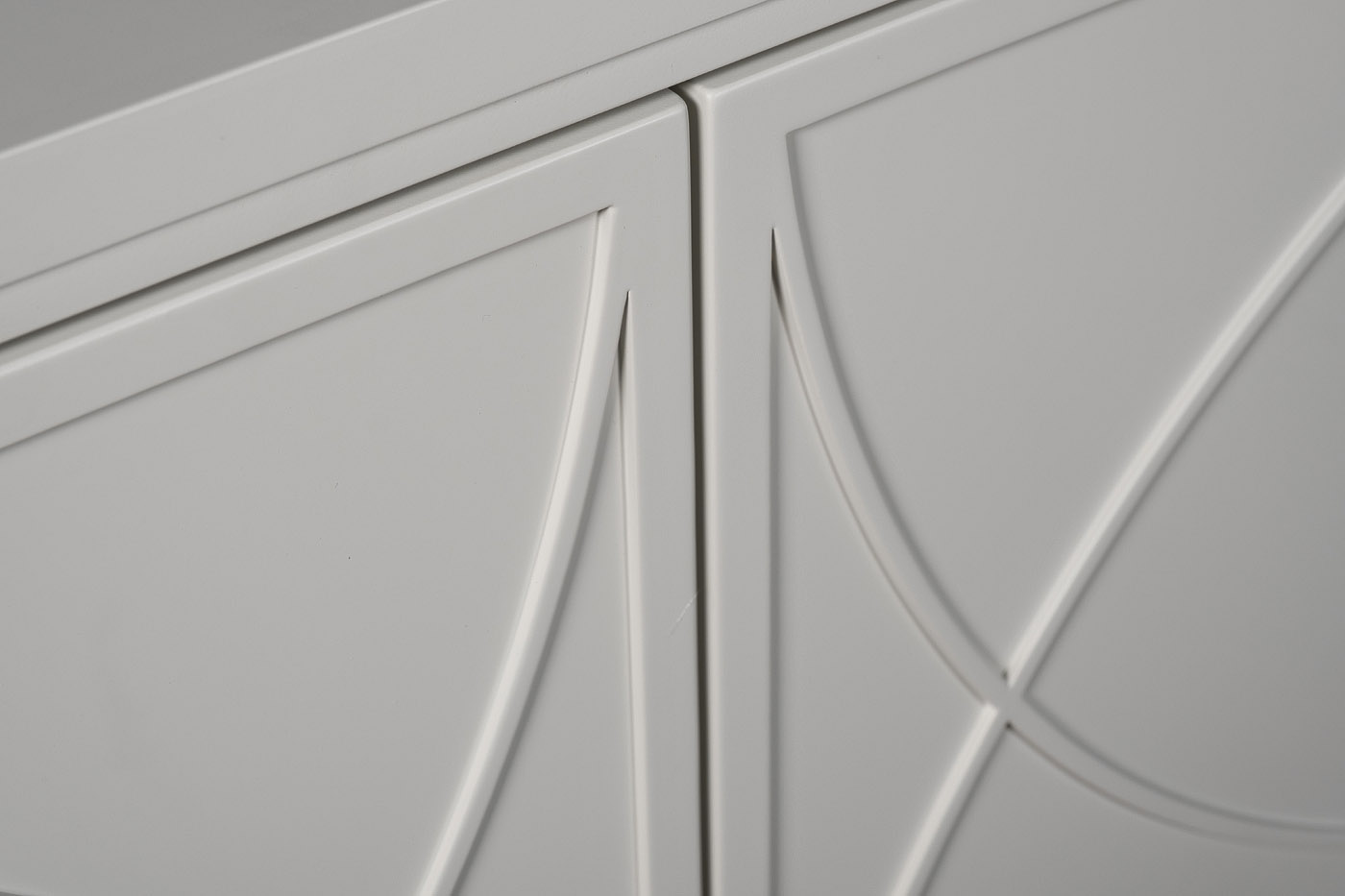 Комод с ящиками бежевый 3