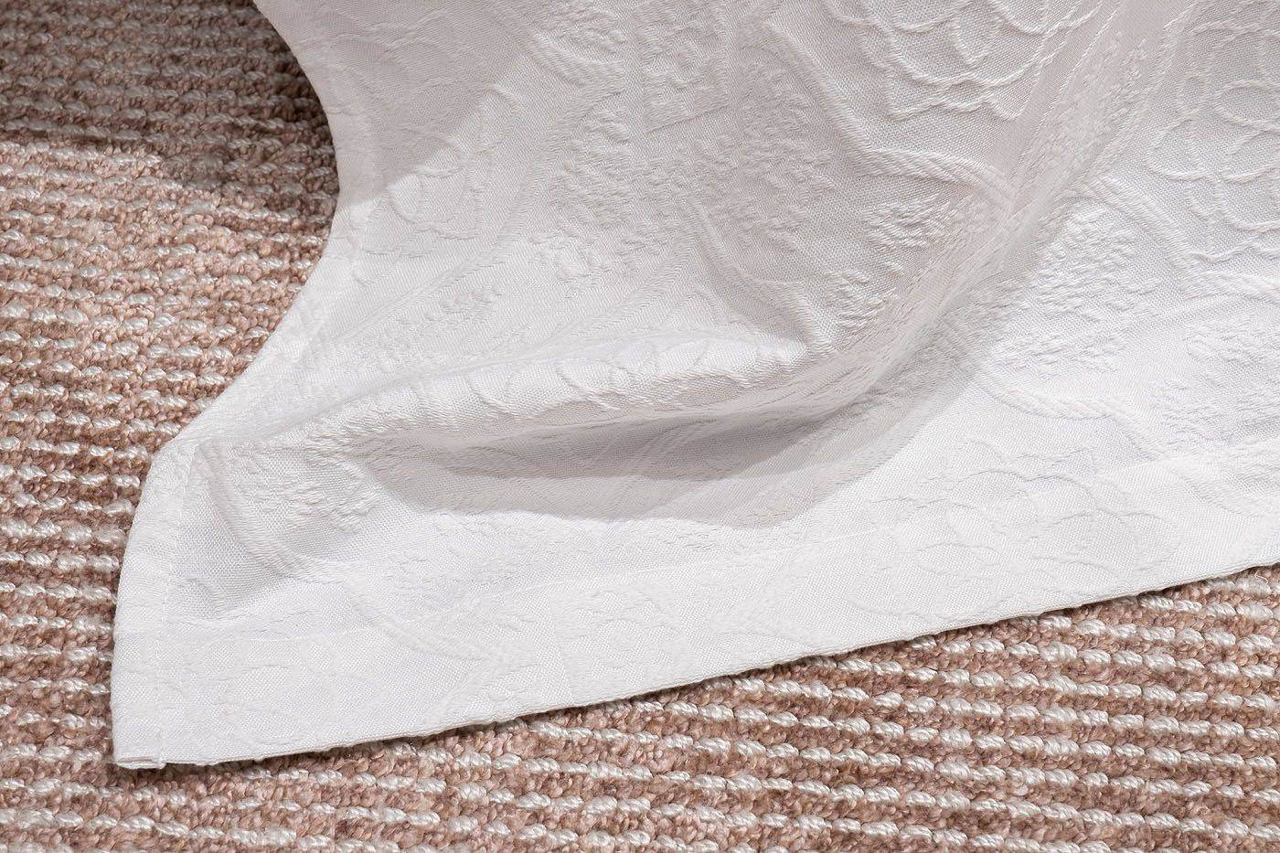 Покрывало «Тиара» 240х260см белое 7