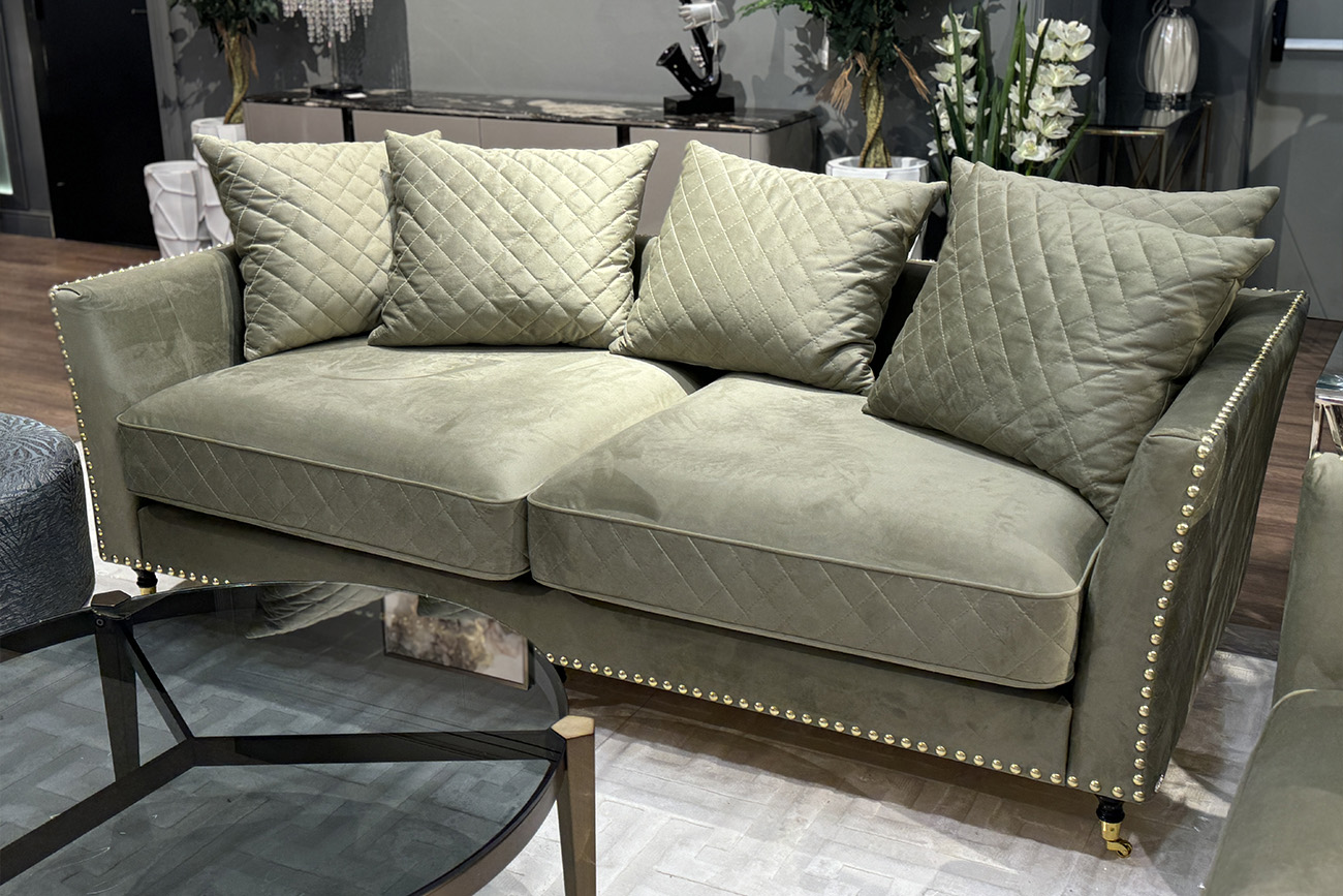 Диван Sorrento 220 трехместный велюровый оливковый 11