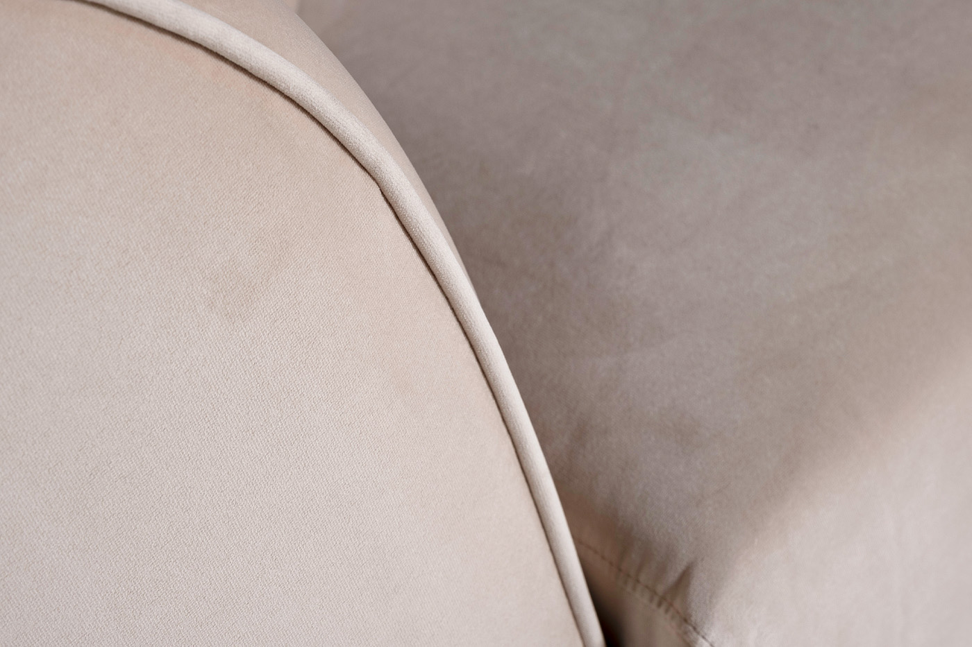 Диван Люцерн (Lucerne) трехместный велюровый бежевый 6